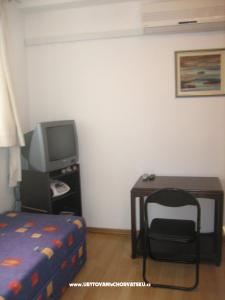 Apartmanok Montovjerna fotó 4