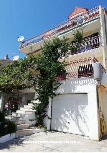 Apartmanok  Dugi Rat Horvátország