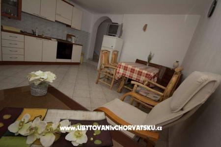 Apartmanok Garac fotó 3