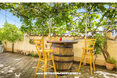 Apartmanok Ana-Maria fotó 3