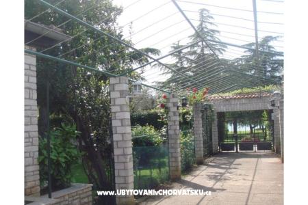 Apartmanok L fotó 5