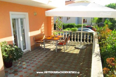 Apartmanok Kalova fotó 3