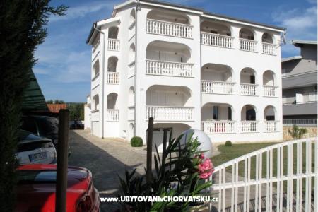 Apartmanok Paric fotó 5