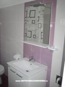 Apartmanok Roje Sv. Filip i Jakov fotó 4