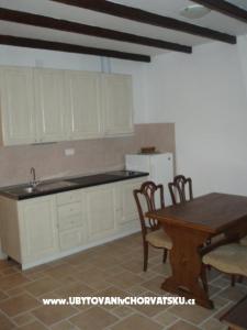 Apartmanok Leut fotó 3