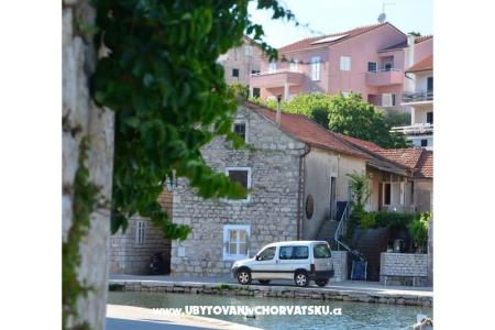 Apartmanok Ena fotó 2