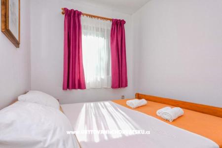 Prekrasni apartmani u blizini mora fotó 3