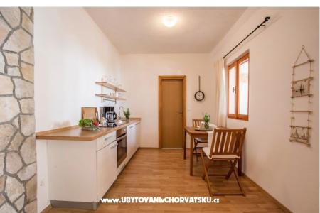 Villa pod borom fotó 4
