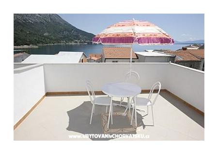 Apartmanok Karmelo Antičić fotó 3
