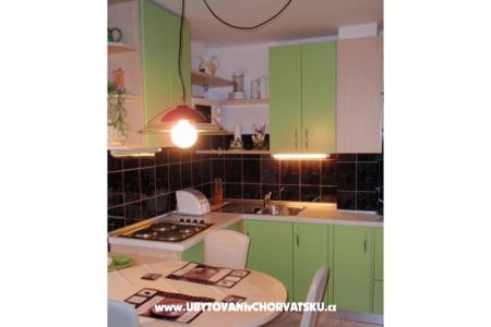 Apartmanok Paola fotó 3