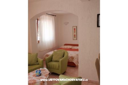 Apartmanok Paola fotó 5