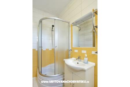 Apartmanok Leona fotó 4