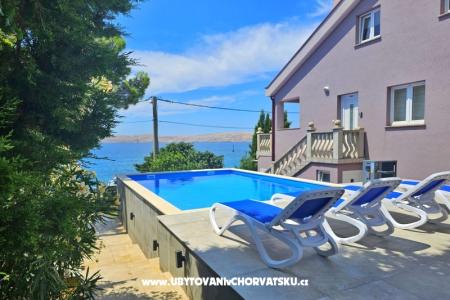 Beachfront Apartmanok Baricevic wit Karlobag Horvátország