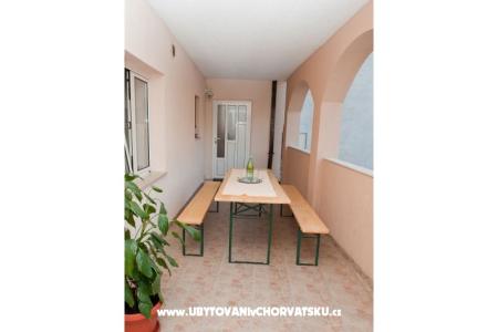 Apartmanok Brnas fotó 2