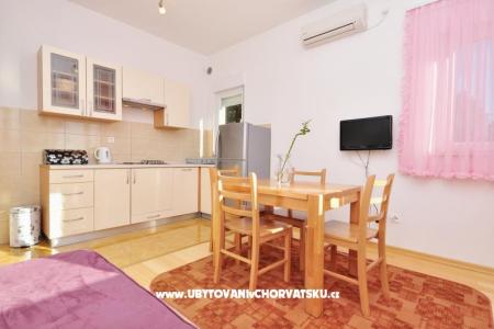 Apartmanok Ivan fotó 4