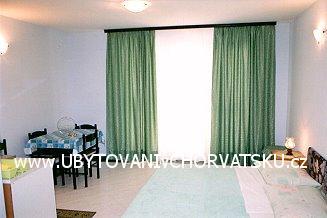 Apartmanok Rose fotó 3