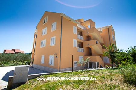 Apartmanok Ház Valentin Kaštela Horvátország