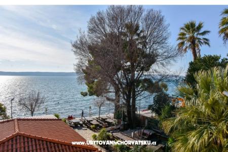 Villa Apartmanok Julca fotó 3