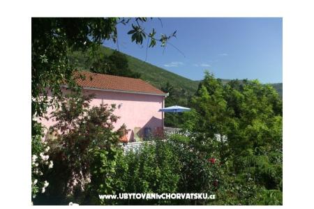 Villa Sandra - apartmani s  bazenom fotó 3