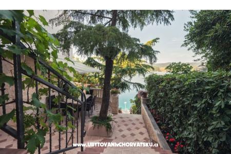Apartmanok i Szobák Villa Barbara fotó 5