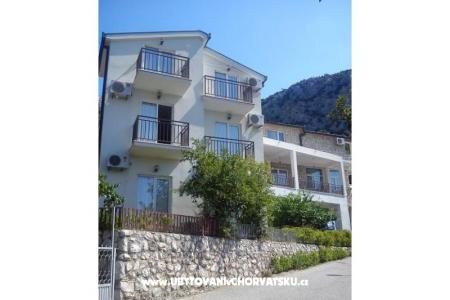 Apartmanok &amp; rooms Adriatic fotó 2