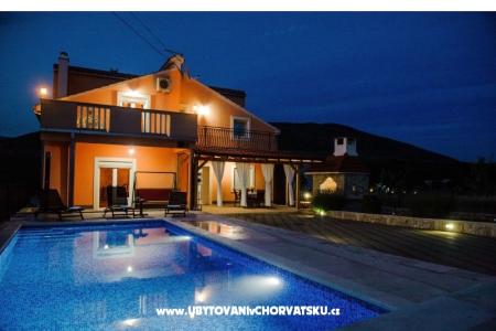 Holiday Home Anica fotó 2