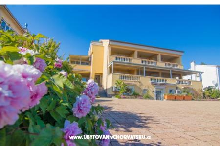 Apartmanok City Center Dekanic fotó 3