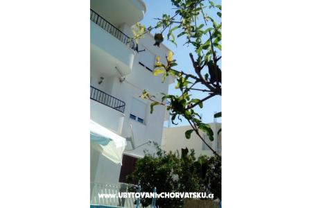 Apartmanok Petra fotó 3
