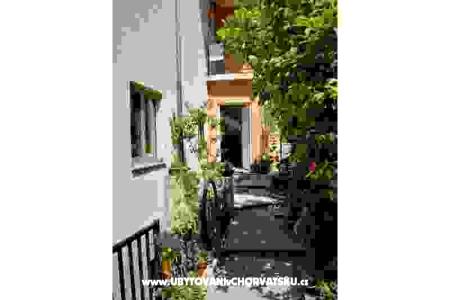 Apartmanok AS fotó 4