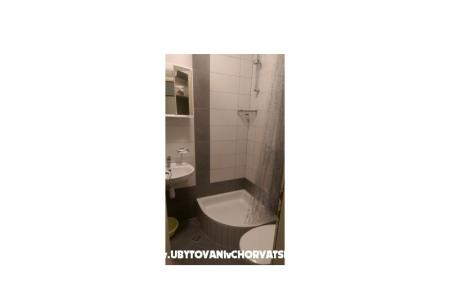 Apartmanok Dina fotó 3