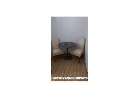 Apartmanok Dina fotó 4
