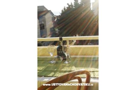Apartmanok Mira fotó 3