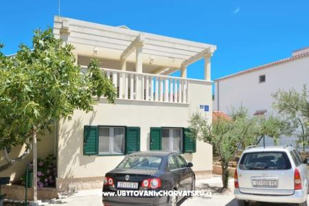Apartmanok Boban Marina - Trogir Horvátország
