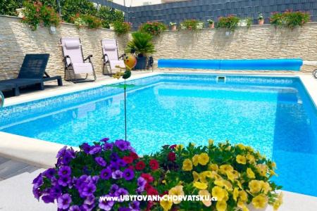 Villa Isabella Marina - Trogir Horvátország