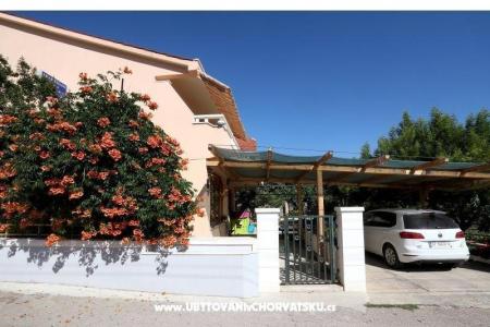 Apartmanok Ivanka Marina - Trogir Horvátország