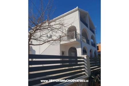 Apartmanok Pralija Marina - Trogir Horvátország