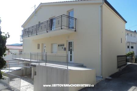 Apartmanok Vukelja Marina - Trogir Horvátország