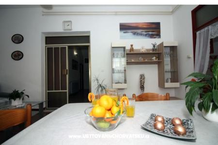 Apartmanok A.Jelovčić fotó 2