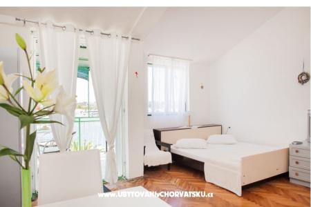 Apartmanok Lapov fotó 4