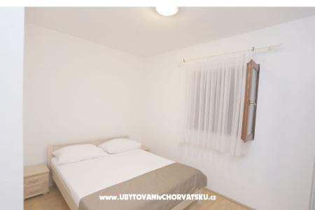 Apartmanok Nina fotó 4