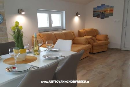 Apartmanok Tomislav VRSI-NIN fotó 4