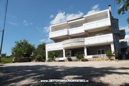 Apartmanok Dabo Novalja - Pag Horvátország