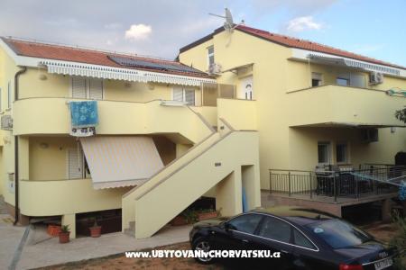 Apartmanok Ingrid Novalja - Pag Horvátország