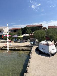 Apartmanok Kustić fotó 3
