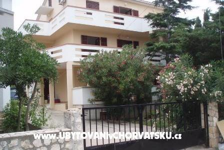 Apartmanok Lili fotó 2