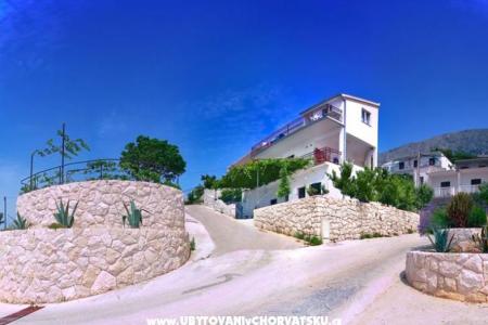Apartmanok Aquarius Omiš Horvátország