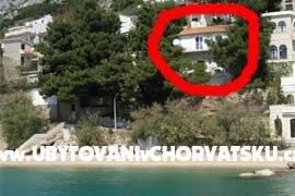 Apartmanok Darka a strandon Omiš Horvátország