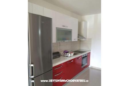 Apartmanok Ivanka fotó 2