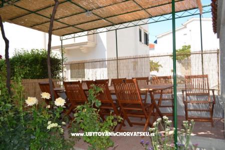 Apartmanok Karlo fotó 3