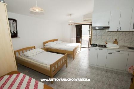 Apartmanok Nemira fotó 5